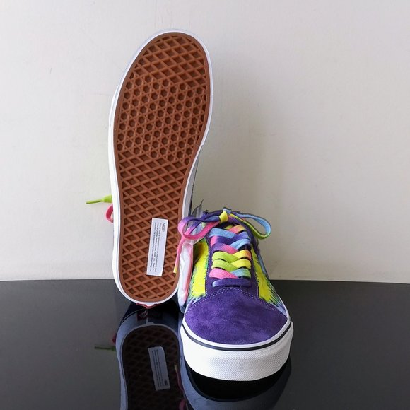 Vans Men\'s Old Skool Low Top Leather Suede / Canvas Sneaker main image 8
